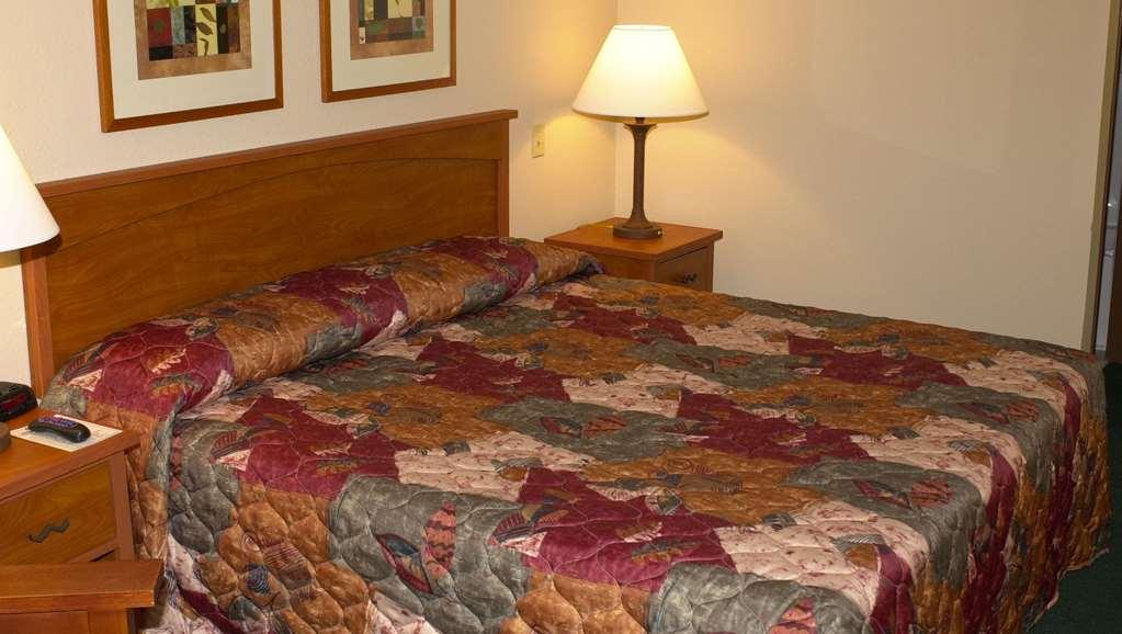 Super 8 By Wyndham Berlin Wi Quarto foto